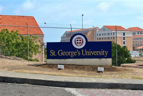 St george's university location - Year 1 (Start of the 7-Year MD Pathway) BIOL 220. General Biology/Lab. 4 cr. CHEM 122/CHEM 123. General Chemistry I/General Chemistry I Lab. 3/1 cr. CHEM 124/CHEM 125. General Chemistry II/General Chemistry II Lab.